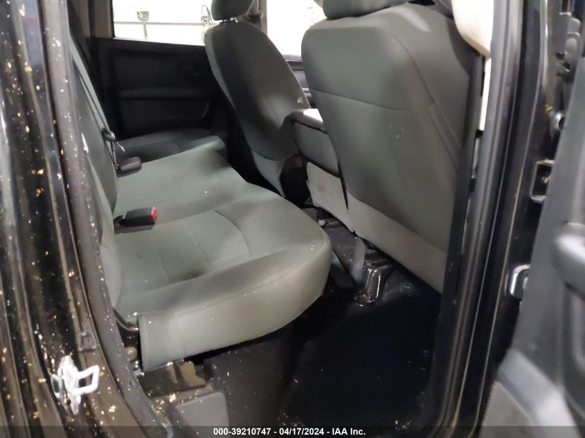 2018 RAM 1500 EXPRESS QUAD CAB 4X4 6'4 BOX - 1C6RR7FT5JS301514