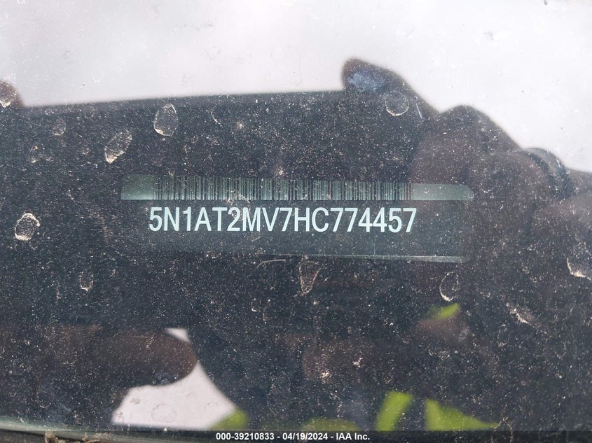 2017 Nissan Rogue Sl VIN: 5N1AT2MV7HC774457 Lot: 39210833