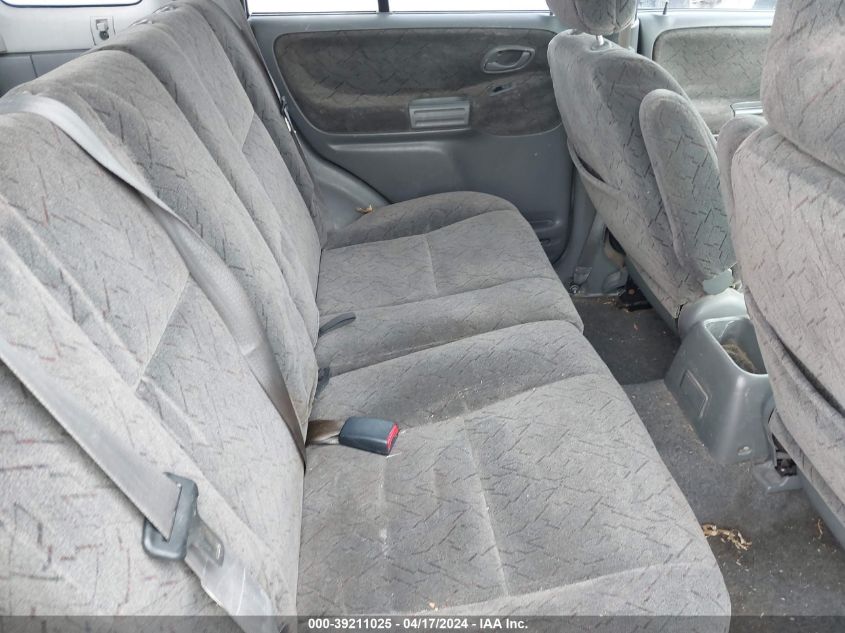 2002 Chevrolet Tracker Hard Top Lt VIN: 2CNBE634426909800 Lot: 39211025