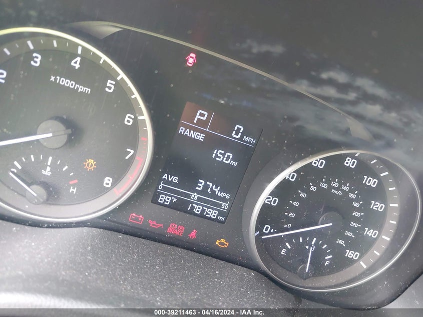 VIN KMHD74LFXHU099043 2017 HYUNDAI ELANTRA SE