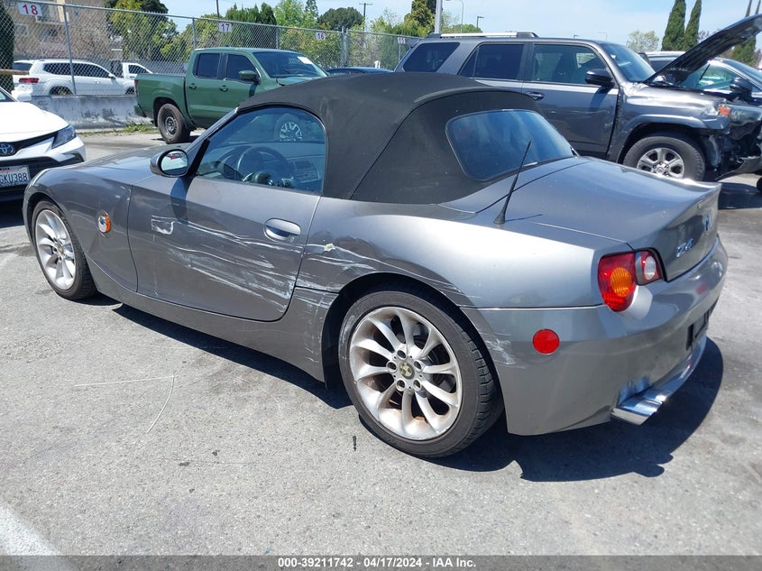 2004 BMW Z4 2.5I VIN: 4USBT33574LS50407 Lot: 39211742