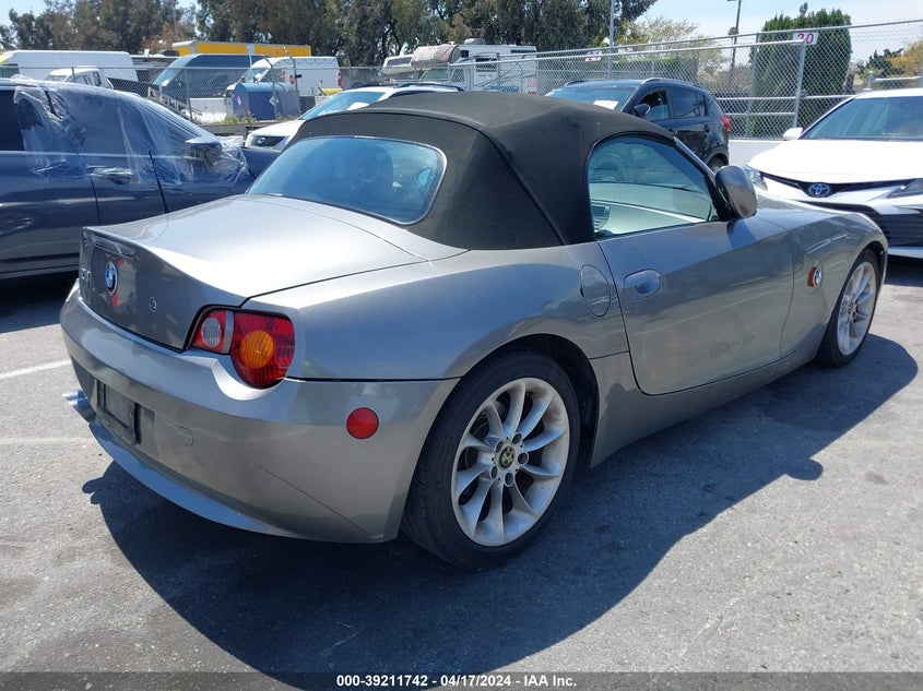 2004 BMW Z4 2.5I VIN: 4USBT33574LS50407 Lot: 39211742