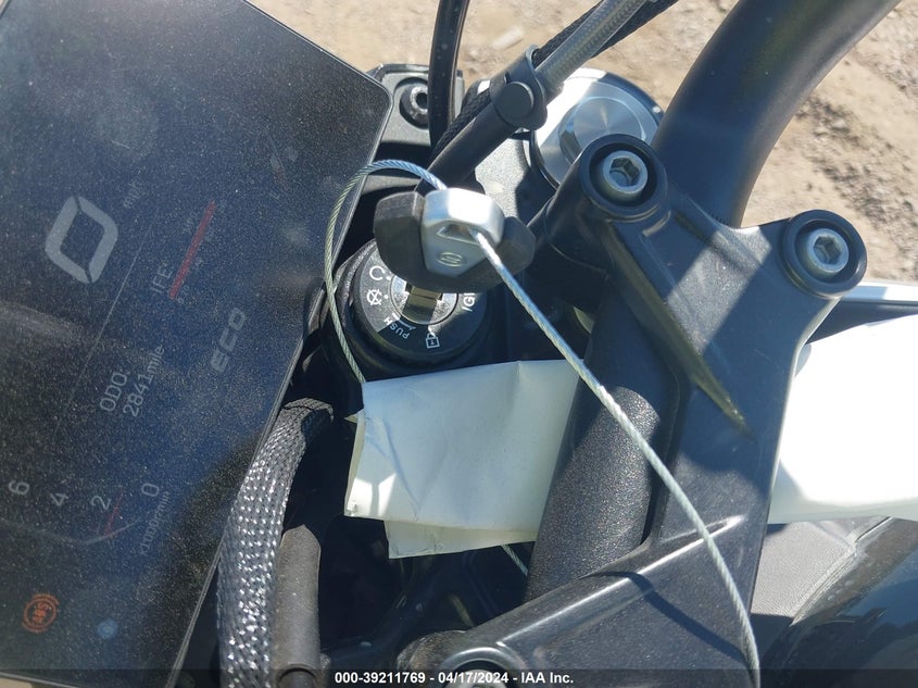 VIN LCEPEVLB4N6001019 2022 CF MOTO CF650NK