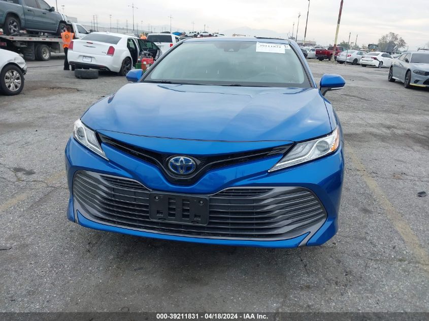 2020 Toyota Camry Xle Hybrid VIN: 4T1F31AKXLU015282 Lot: 39211831