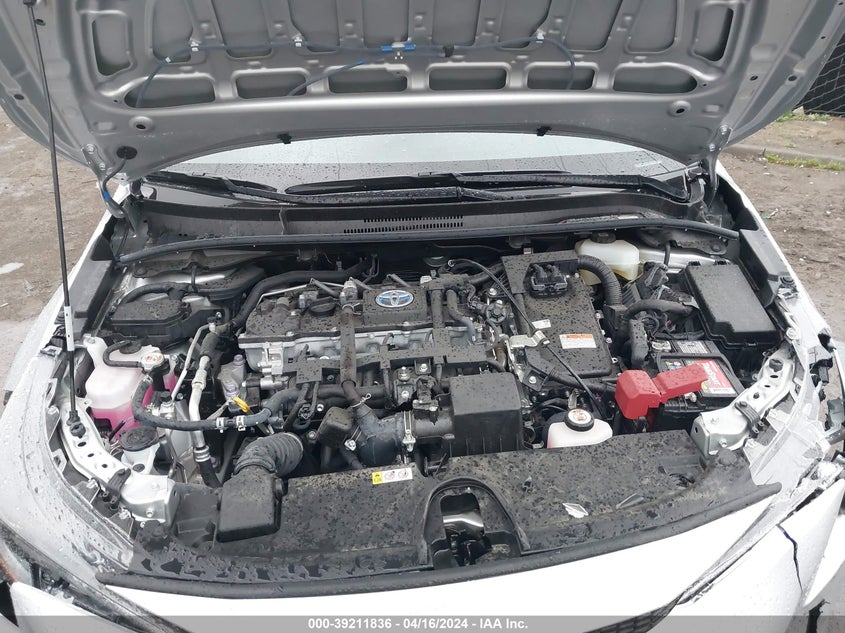 VIN JTDEAMDE2MJ003336 2021 TOYOTA COROLLA LE