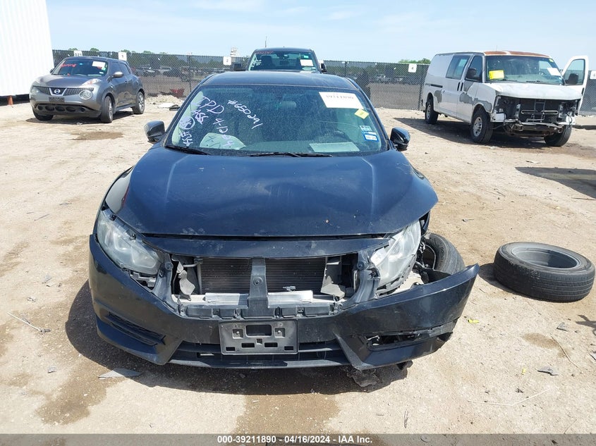 VIN 19XFC2F59JE003245 2018 HONDA CIVIC LX