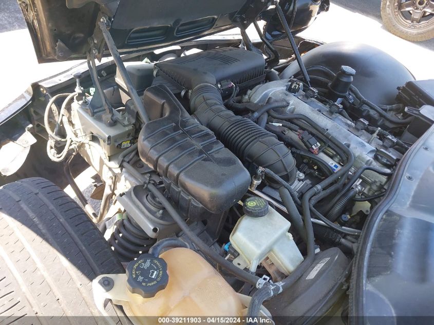 2008 Pontiac Solstice VIN: 1G2MB35B08Y111303 Lot: 39211903