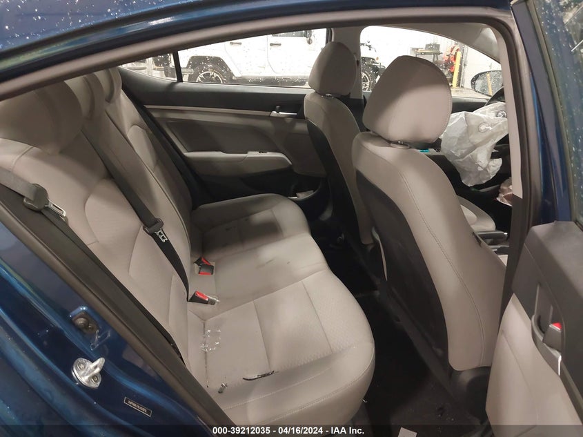 VIN 5NPD84LF9LH570216 2020 HYUNDAI ELANTRA SEL