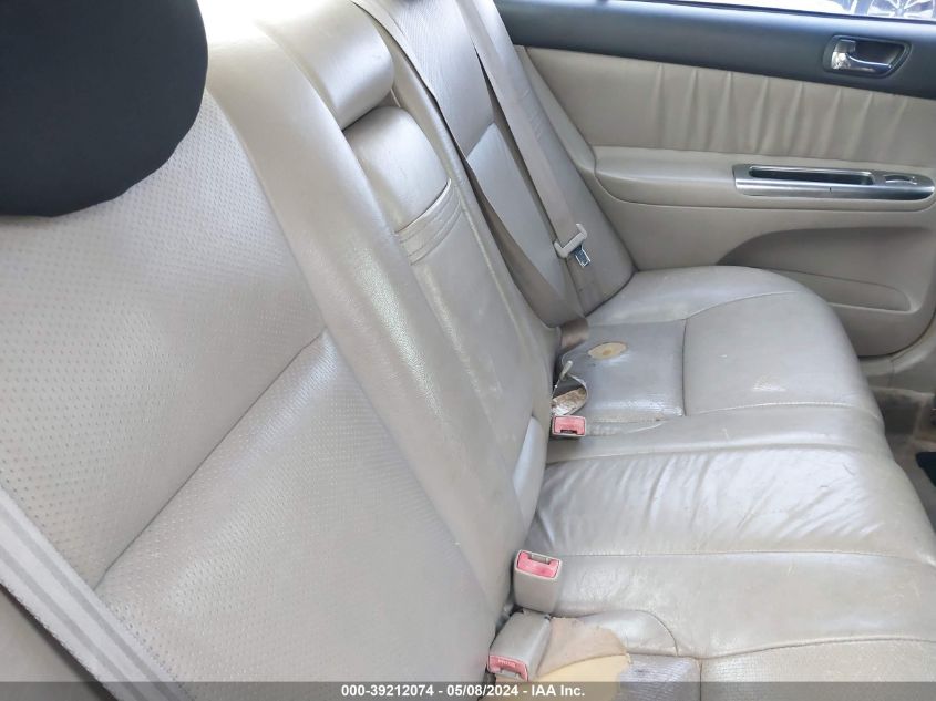 4T1BF30K02U003997 2002 TOYOTA CAMRY photo no. 8