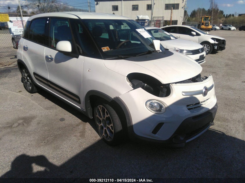 2014 Fiat 500L Trekking VIN: ZFBCFADH6EZ010989 Lot: 39212110