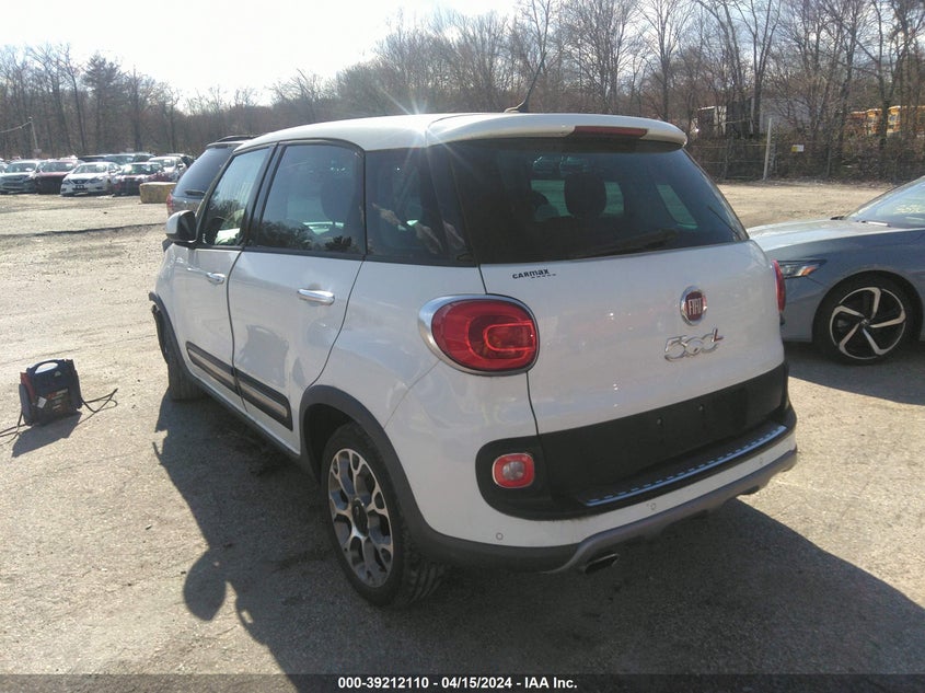 2014 Fiat 500L Trekking VIN: ZFBCFADH6EZ010989 Lot: 39212110