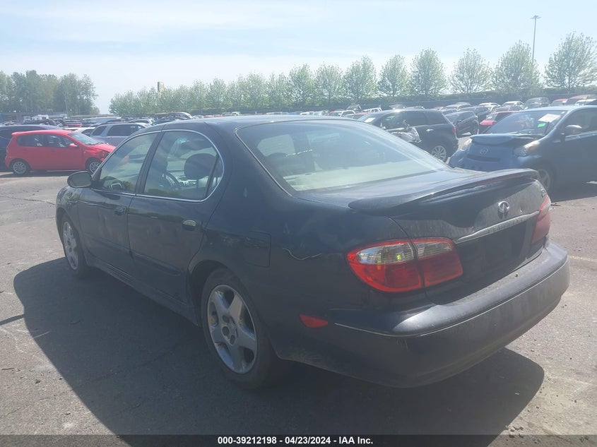 2000 Infiniti I30 Luxury/Touring VIN: JNKCA31A2YT215309 Lot: 39212198