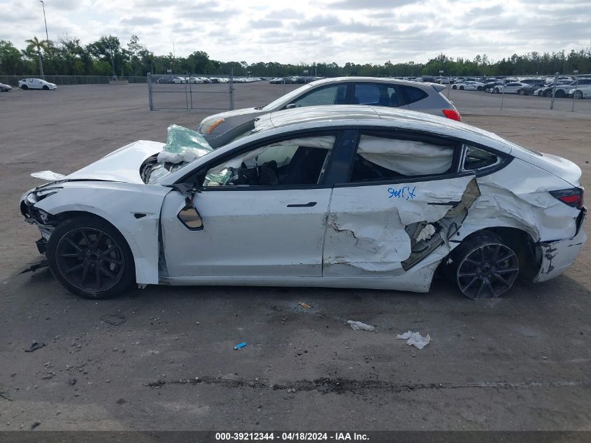 2020 Tesla Model 3 Standard Range Plus Rear-Wheel Drive/Standard Range Rear-Wheel Drive VIN: 5YJ3E1EA0LF658963 Lot: 39212344