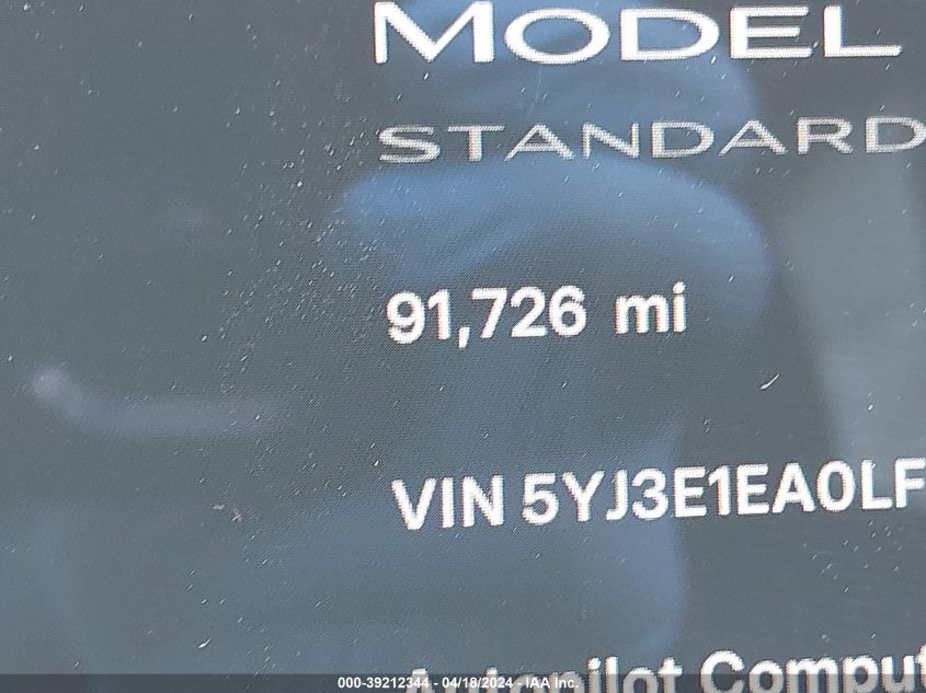 2020 Tesla Model 3 Standard Range Plus Rear-Wheel Drive/Standard Range Rear-Wheel Drive VIN: 5YJ3E1EA0LF658963 Lot: 39212344