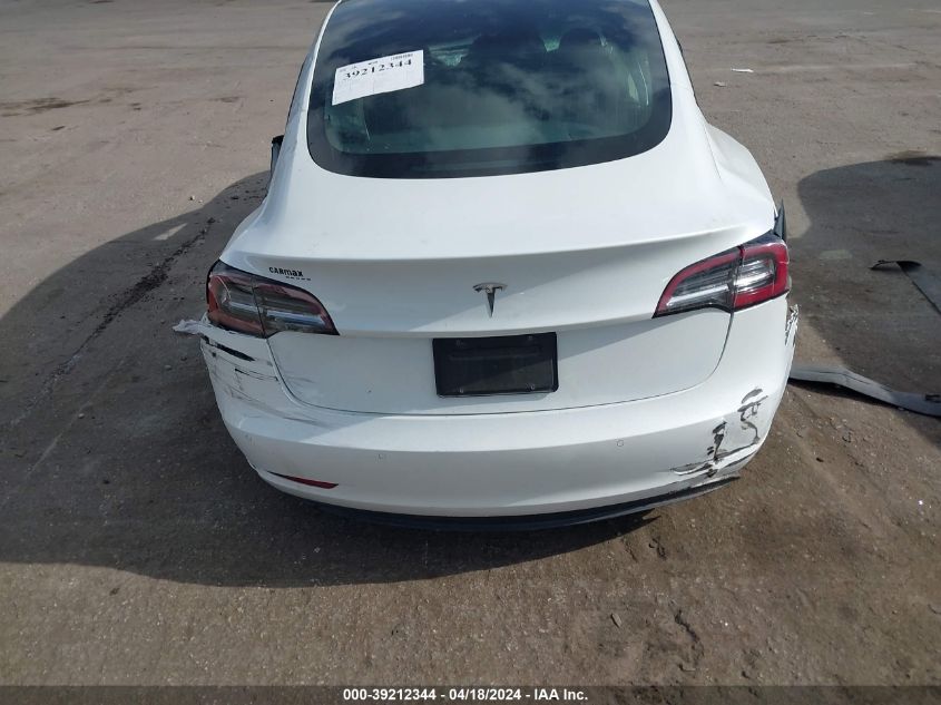 2020 Tesla Model 3 Standard Range Plus Rear-Wheel Drive/Standard Range Rear-Wheel Drive VIN: 5YJ3E1EA0LF658963 Lot: 39212344