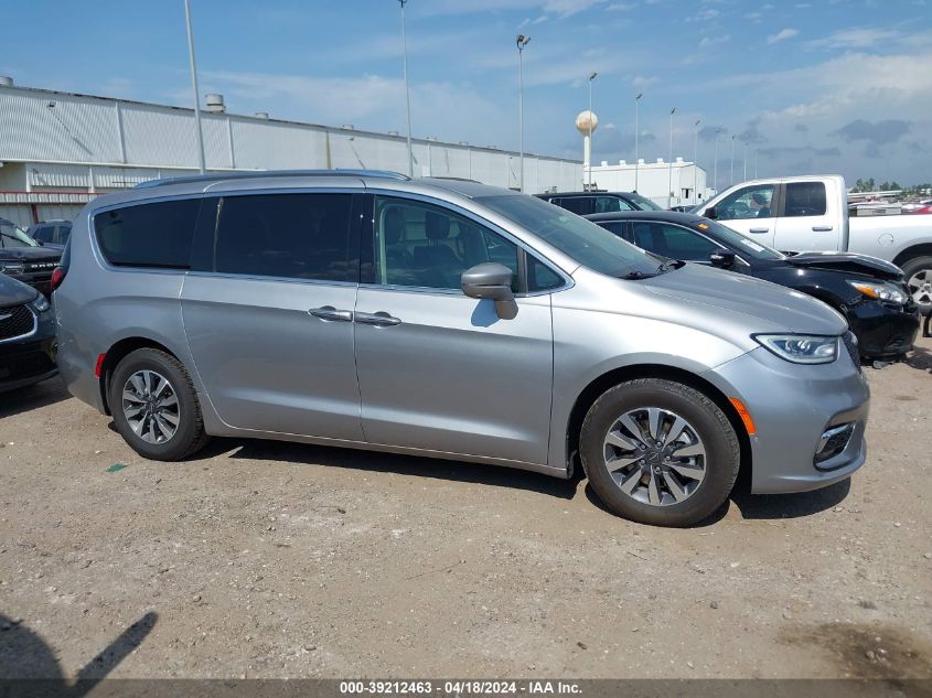 2021 Chrysler Pacifica Hybrid Touring L VIN: 2C4RC1L72MR593983 Lot: 39212463