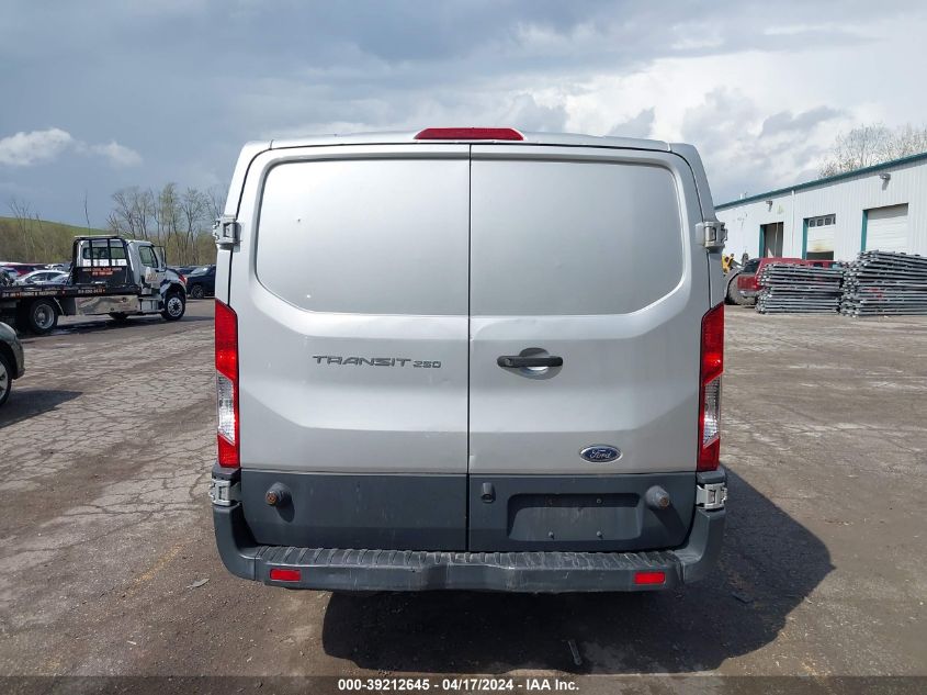 1FTYR2ZM6JKA41605 2018 Ford Transit-250