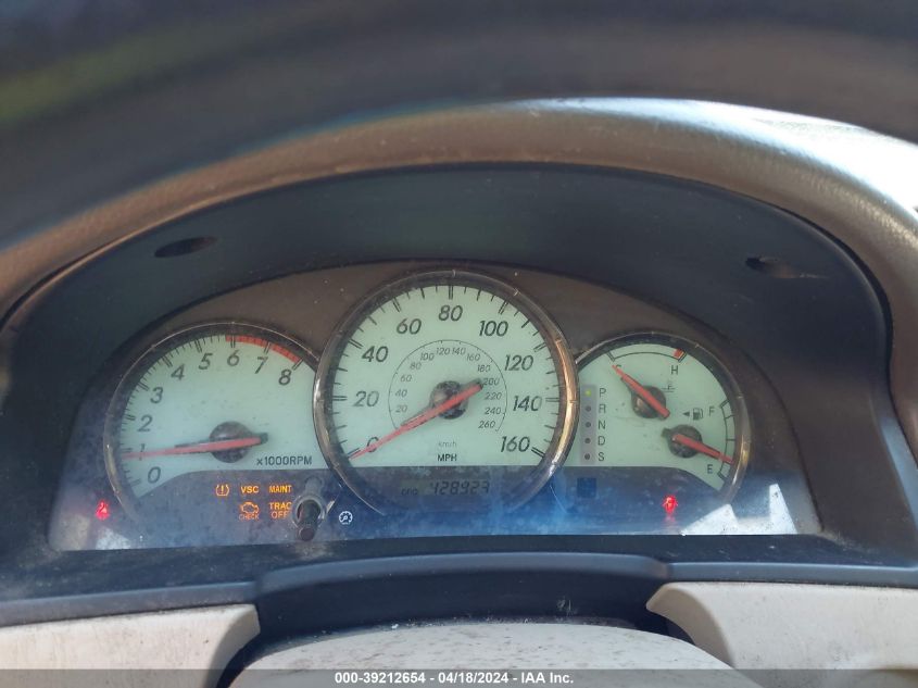 2004 Toyota Camry Solara Sle V6 VIN: 4T1CA30PX4U014555 Lot: 39212654