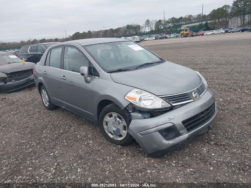 2007 Nissan Versa 1.8S VIN: 3N1BC11E67L396595 Lot: 39212893