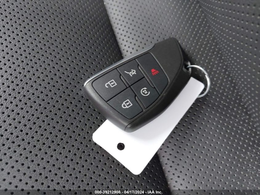 2021 Buick Envision Awd Essence VIN: LRBFZPR45MD089706 Lot: 39212908