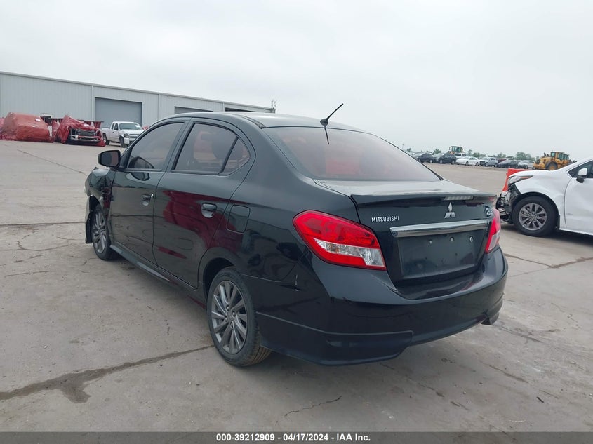 VIN ML32F3FJ6JHF10354 2018 MITSUBISHI MIRAGE G4 ES