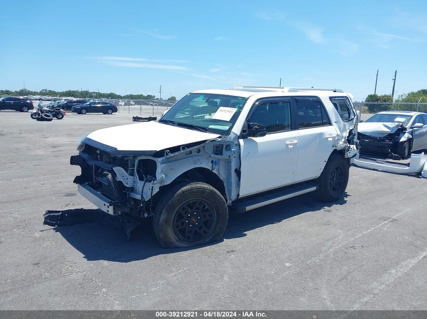 2017 TOYOTA 4RUNNER VIN: JTEBU5JR3H5421812