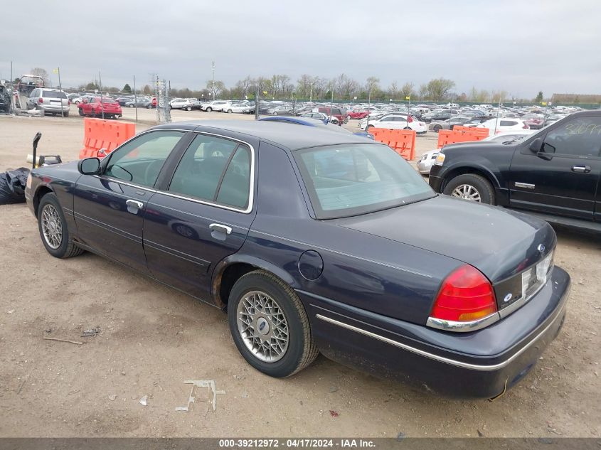 2000 Ford Crown Victoria Lx VIN: 2FAFP74W1YX139599 Lot: 39257570