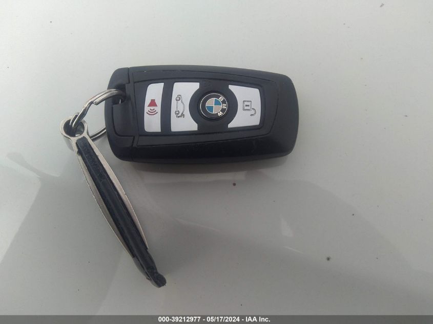 2018 BMW 320I xDrive VIN: WBA8A3C52JK763729 Lot: 39212977