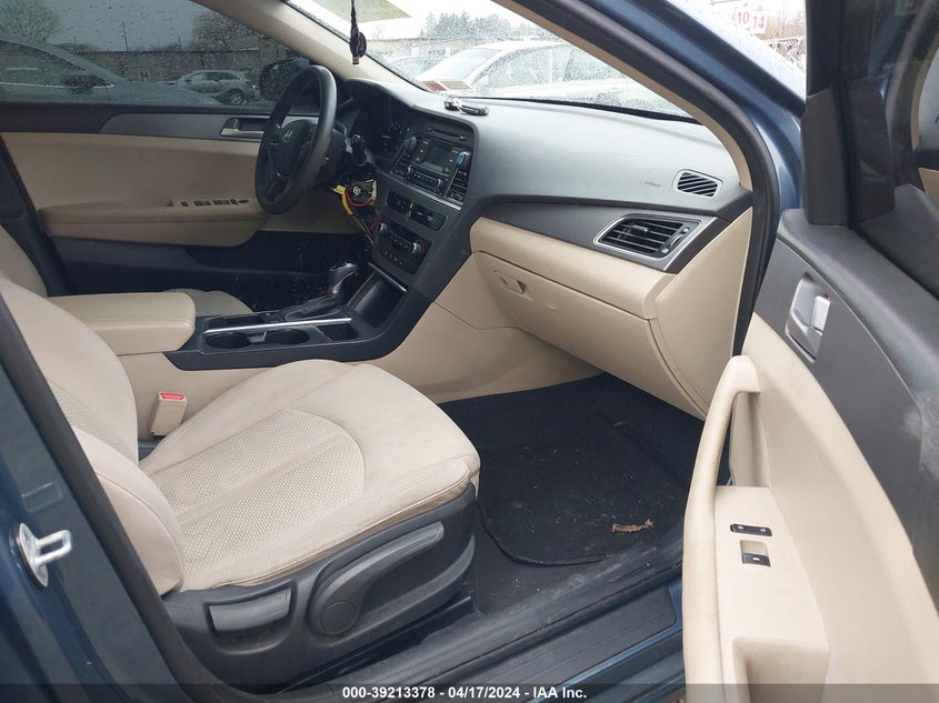 VIN 5NPE24AFXHH491086 2017 HYUNDAI SONATA