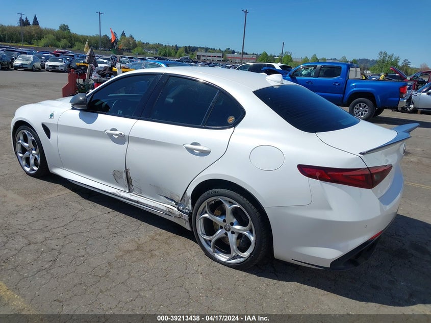 2018 ALFA ROMEO GIULIA QUADRIFOGLIO RWD - ZARFAEAV9J7578790