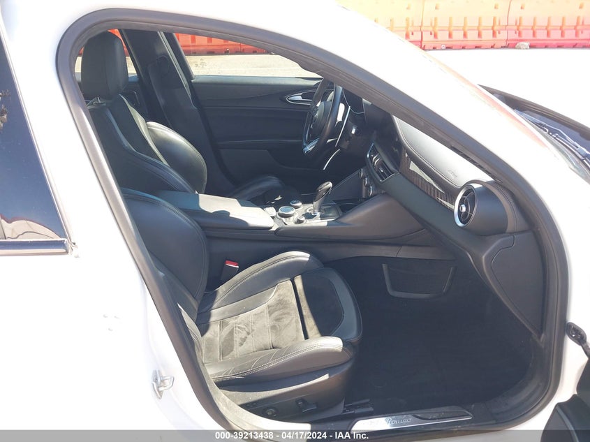 2018 ALFA ROMEO GIULIA QUADRIFOGLIO RWD - ZARFAEAV9J7578790