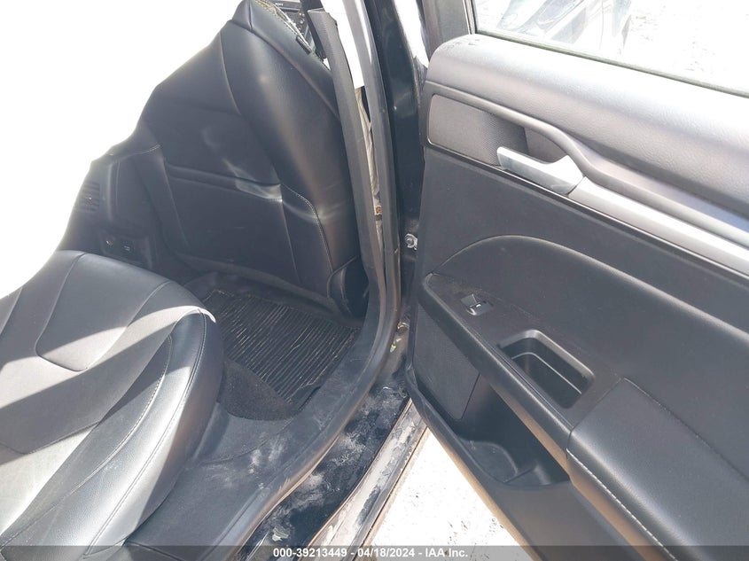 VIN 3FA6P0RU3JR249296 2018 FORD FUSION HYBRID TITANIUM