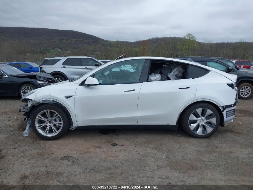 2020 Tesla Model Y Long Range Dual Motor All-Wheel Drive VIN: 5YJYGDEE6LF046500 Lot: 39213722