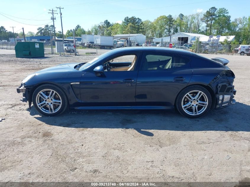 2013 Porsche Panamera 4 VIN: WP0AA2A78DL010532 Lot: 39213748