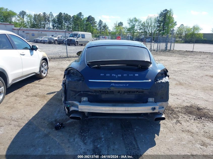 2013 Porsche Panamera 4 VIN: WP0AA2A78DL010532 Lot: 39213748