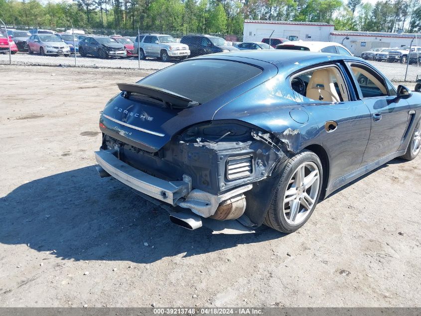 2013 Porsche Panamera 4 VIN: WP0AA2A78DL010532 Lot: 39213748