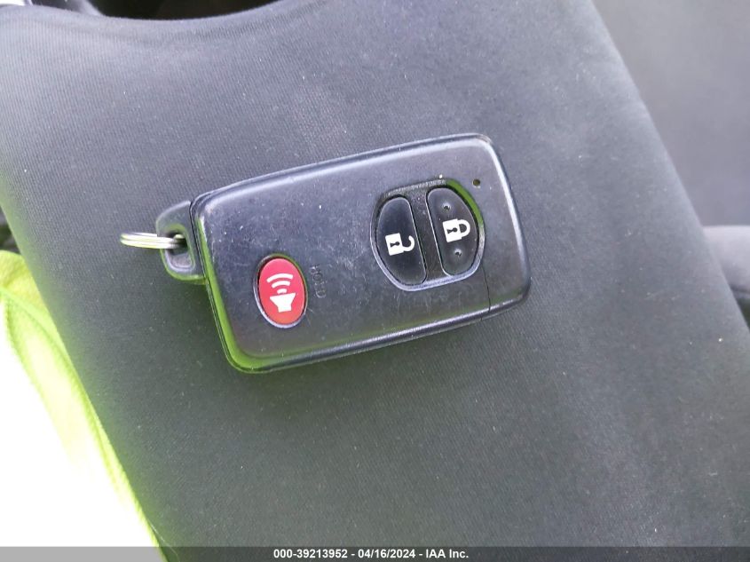 2013 Toyota Prius Two VIN: JTDKN3DU2D0344203 Lot: 39213952