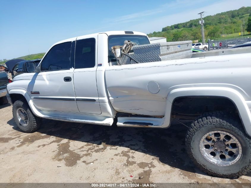 2001 Dodge Ram 2500 St VIN: 3B7KF23781G770195 Lot: 39214017