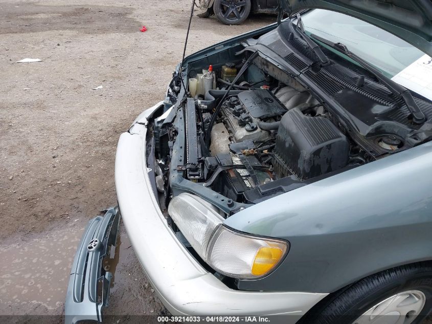 1998 Toyota Sienna Xle VIN: 4T3ZF13C1WU087865 Lot: 49682624