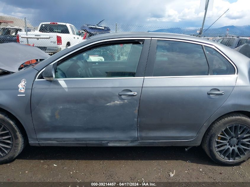 2007 Volkswagen Jetta Wolfsburg Edition VIN: 3VWEG71K47M065769 Lot: 39241167