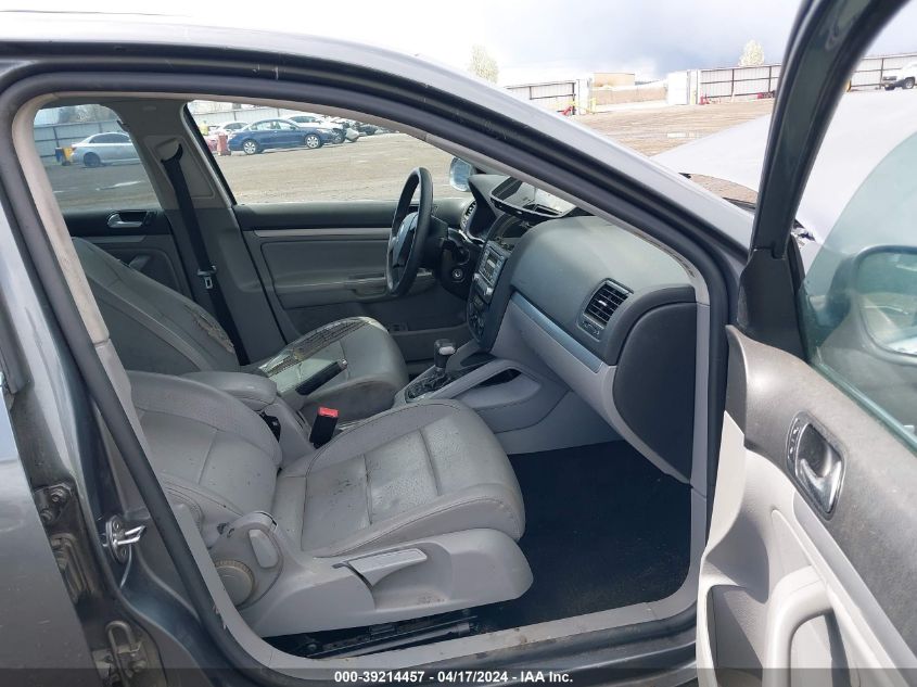 2007 Volkswagen Jetta Wolfsburg Edition VIN: 3VWEG71K47M065769 Lot: 39241167