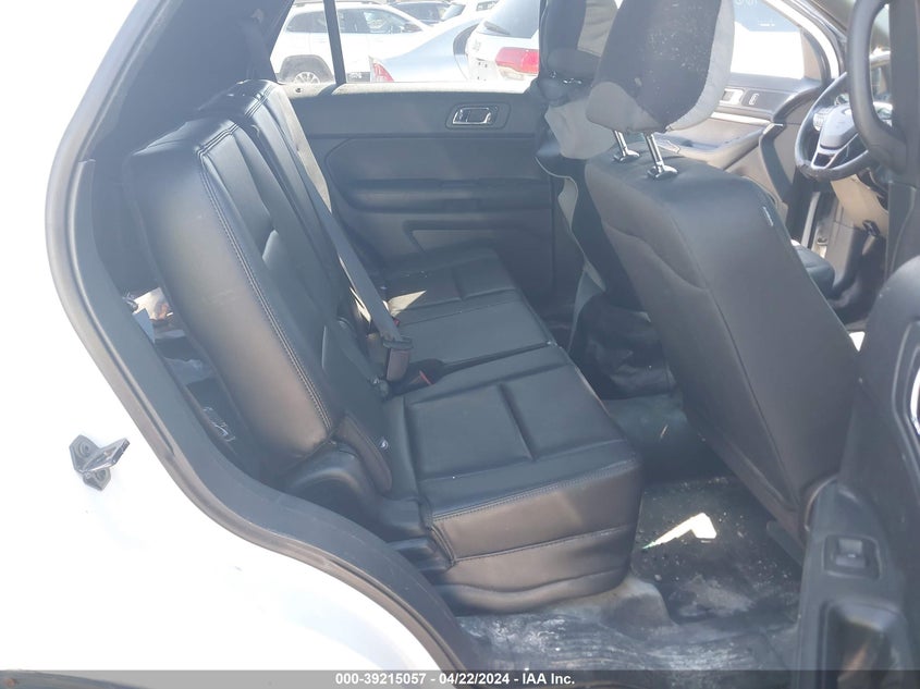 VIN 1FM5K8AR2HGA37545 2017 FORD UTILITY POLICE INTERCEPTOR