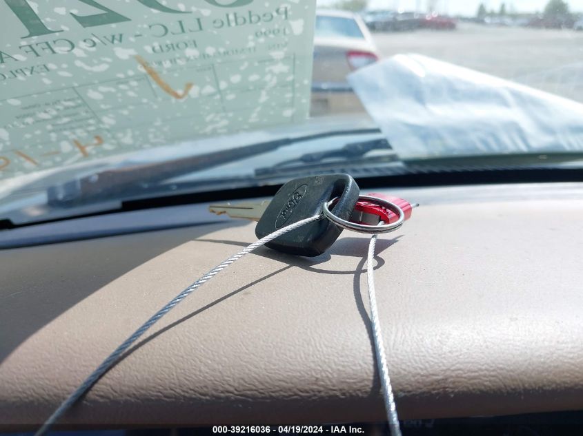 1999 Ford Explorer Eddie Bauer/Limited/Xlt VIN: 1FMDU34E7XZB38956 Lot: 39216036