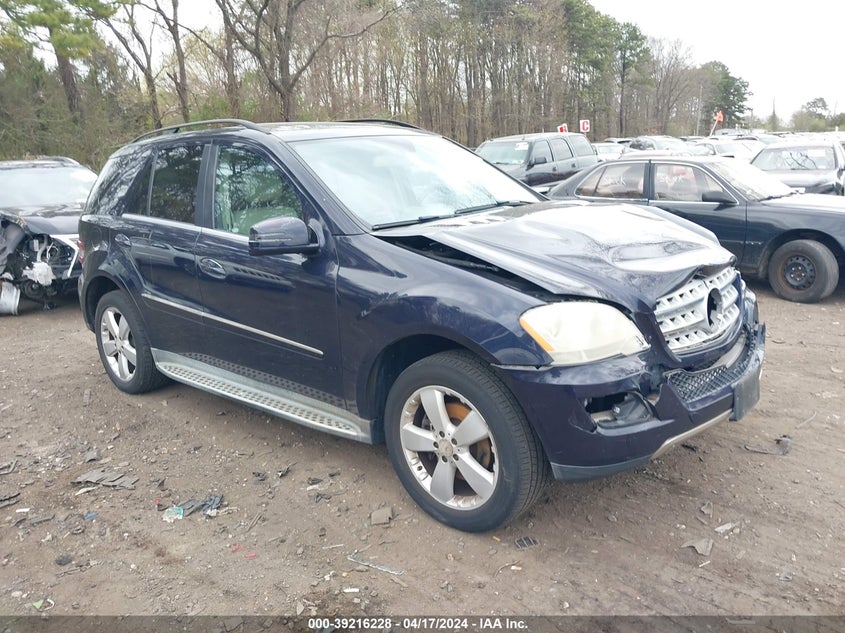 2011 Mercedes-Benz Ml 350 4Matic VIN: 4JGBB8GB2BA639790 Lot: 39216228