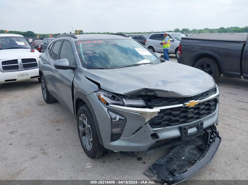 VIN KL77LHE24RC107012 2024 CHEVROLET TRAX FWD LT