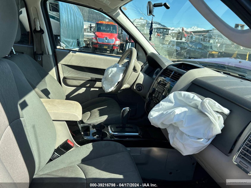 2011 Mazda Tribute I Touring VIN: 4F2CY9C78BKM00897 Lot: 39216798