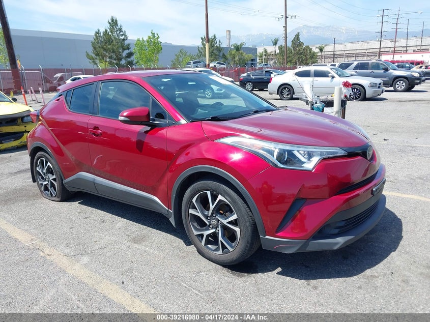 TOYOTA C-HR XLE 2018