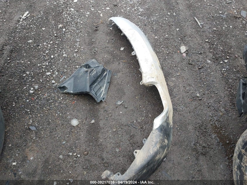 2018 Hyundai Santa Fe Sport 2.4L VIN: 5XYZTDLB8JG564381 Lot: 39217035