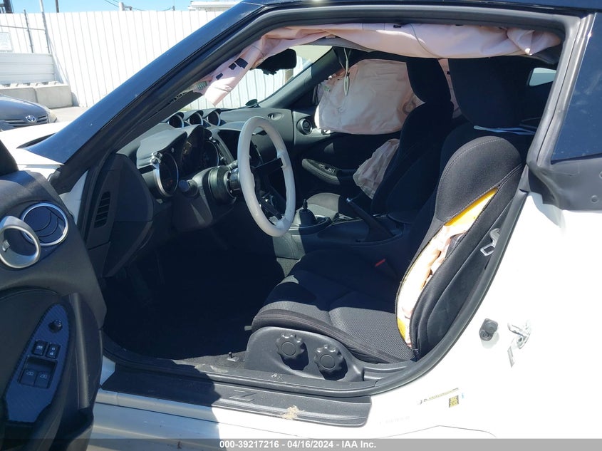 2019 Nissan 370Z VIN: JN1AZ4EH8KM421477 Lot: 39217216