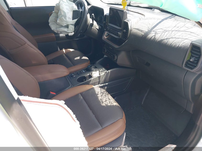 2024 Ford Bronco Sport Badlands VIN: 3FMCR9D98RRE18542 Lot: 39217327